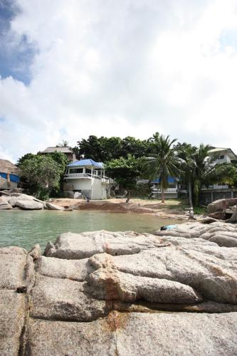 simple life talay and divers resort