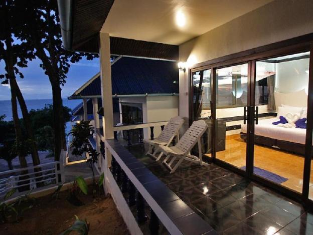 simple life talay and divers resort