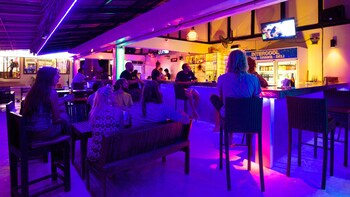 simple life talay and divers resort