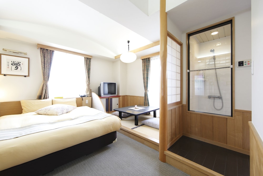 royal hotel kawaguchiko