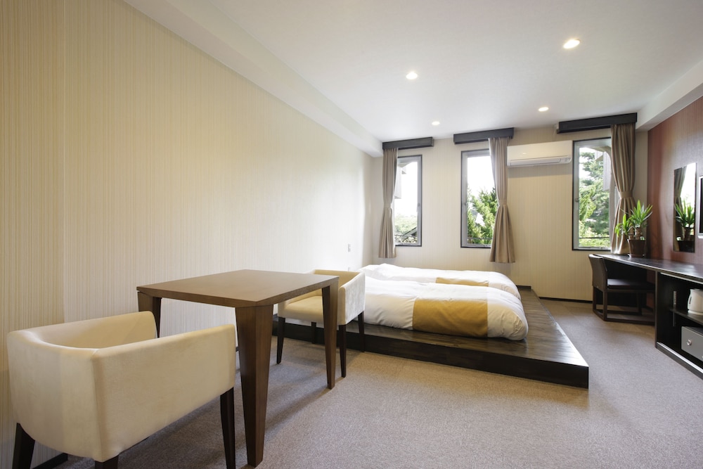royal hotel kawaguchiko