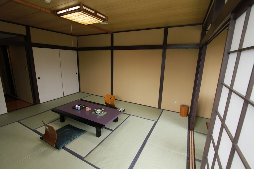 royal hotel kawaguchiko