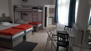 hostel lwowska 11