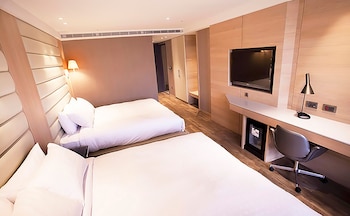 royal group hotel minghua branch