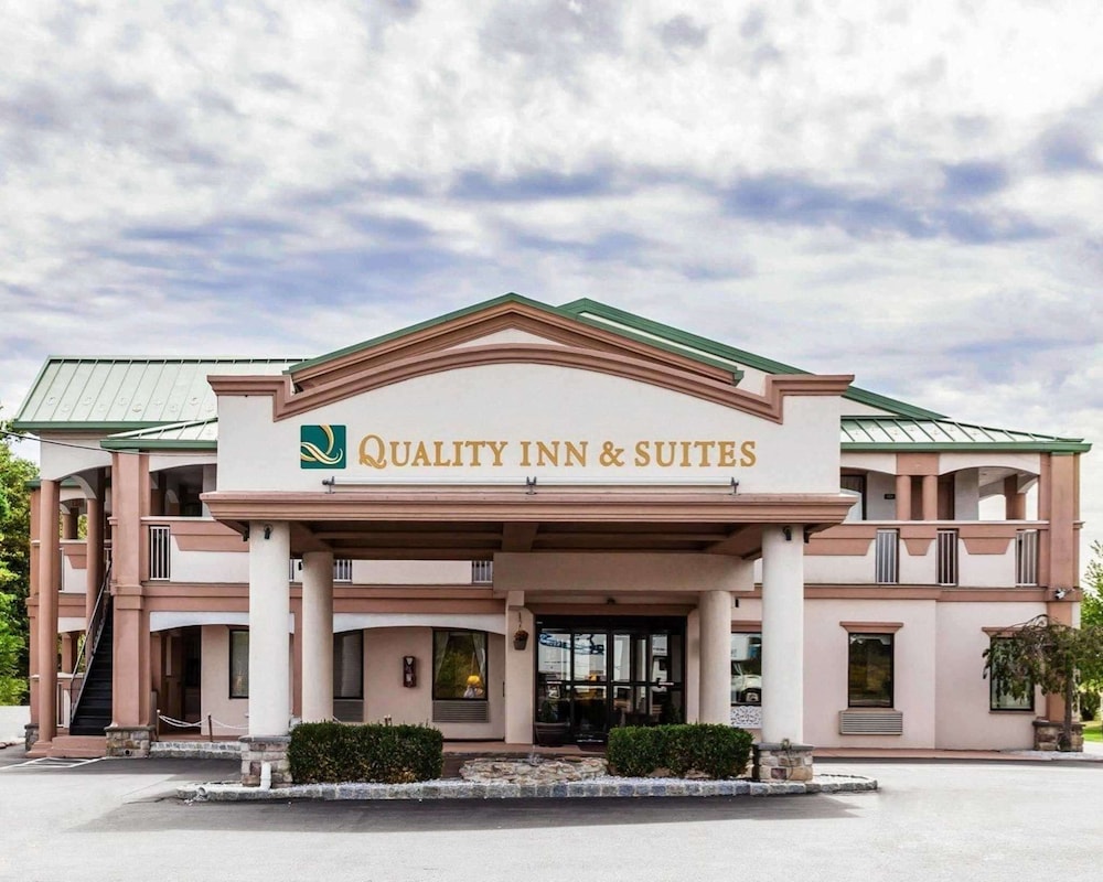 quality inn and suites quakertown allentown