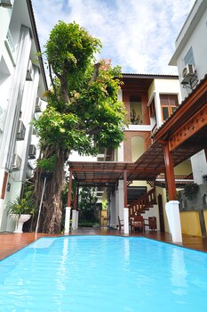 sri pat guesthouse