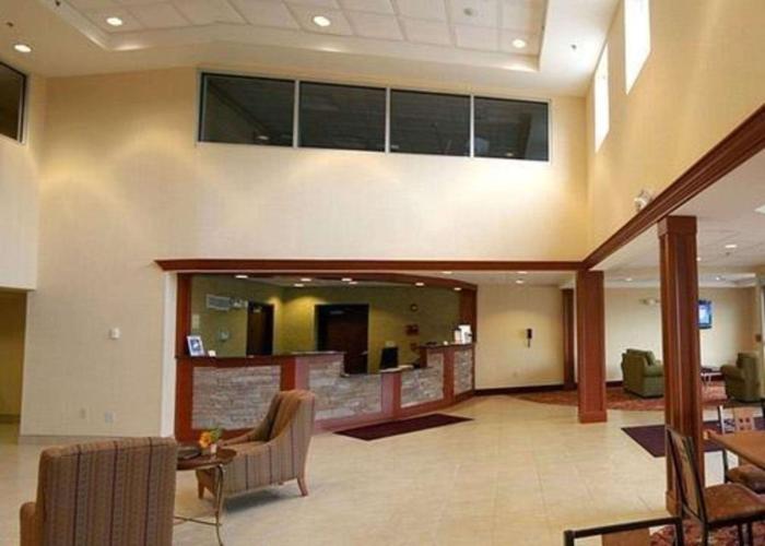 comfort inn and suites saratoga springs