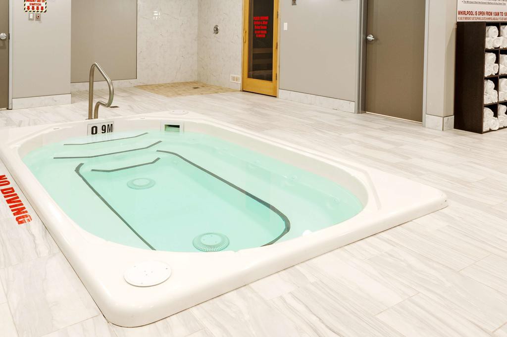 Ramada By Wyndham Moose Jaw,Saskatchewan>>Moose Jaw,3 star