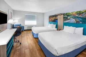 days inn and suites by wyndham san antonio near atandt