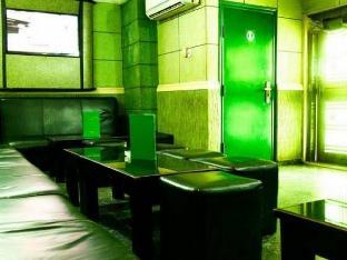 green house hotel and suites