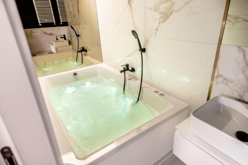 super apartamenty vip jacuzzi iii