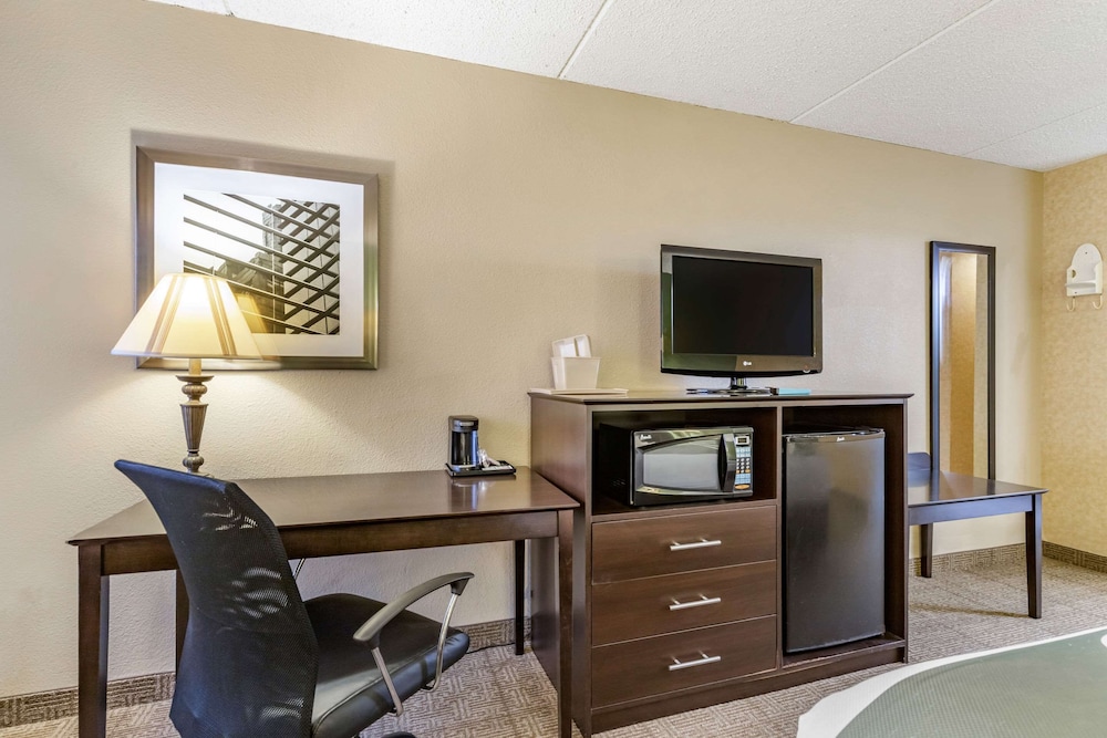 spark by hilton san antonio northwest near six flags