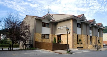 Hotel Salbatoreh,San Sebastián>>Beasain,2 star