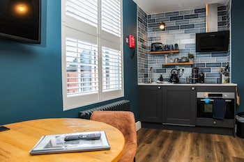 friar street apartment