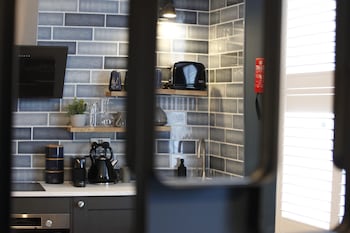friar street apartment