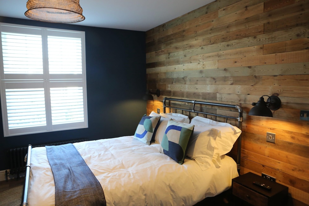 friar street apartment