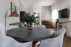 Le Petit Boutique Hotel - Adults Only,Near Gran Casino Del Sardinero,1 star