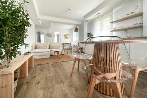 Le Petit Boutique Hotel - Adults Only,Near Gran Casino Del Sardinero,1 star