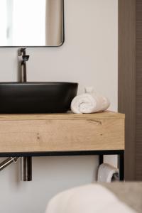 le petit boutique hotel adults only