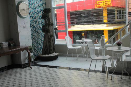 v ocean palace hat yai