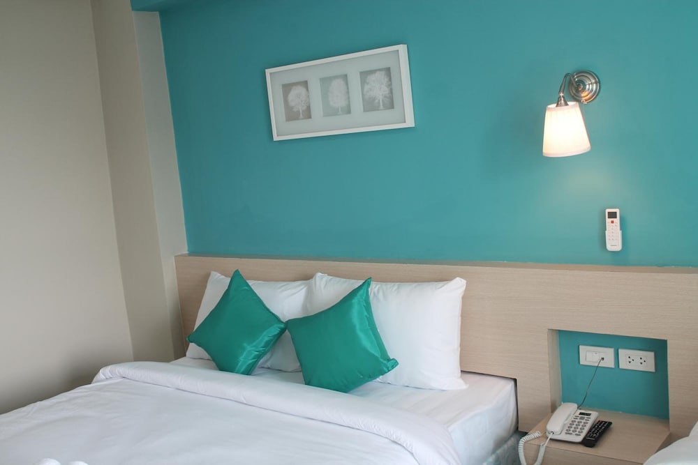 v ocean palace hat yai