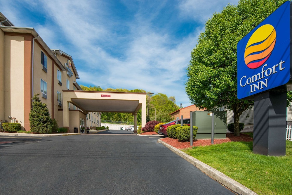 comfort inn naugatuck area