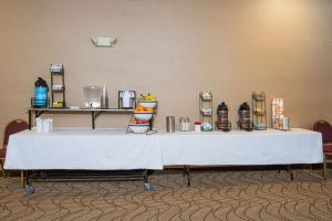 comfort inn naugatuck area
