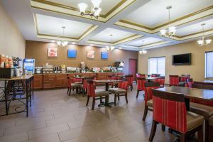 comfort inn naugatuck area
