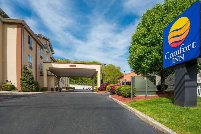 comfort inn naugatuck area
