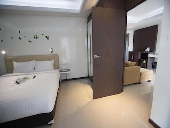 md grand hotel