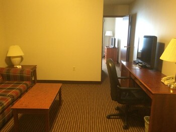 foxwood inn and suites