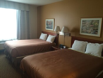 foxwood inn and suites