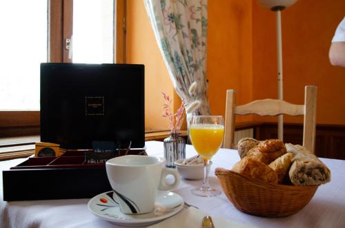 maison legate hotel le baudiere and spa