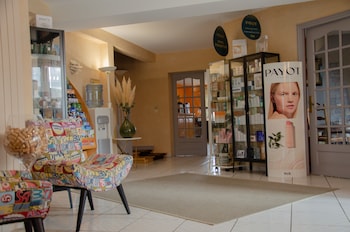 Maison Legate "Hotel Le Baudiere & Spa",,3 star