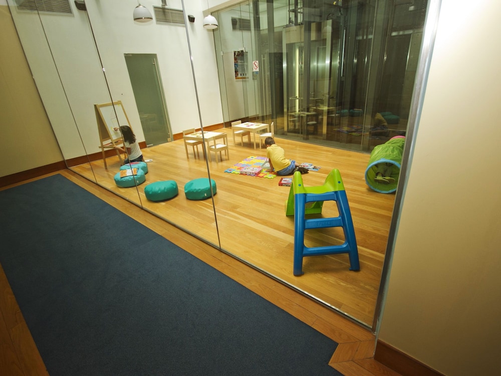 the azoriani boutique ascend hotel collection