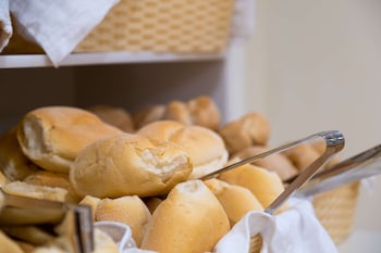 the azoriani boutique ascend hotel collection