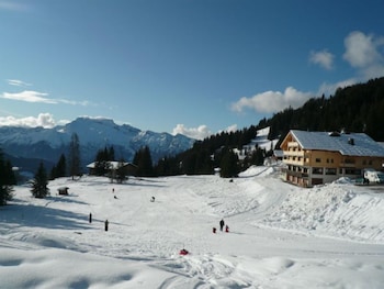 hotel restaurant les sapins wellness and gourmet