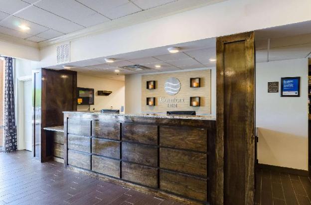 comfort inn randolph boston