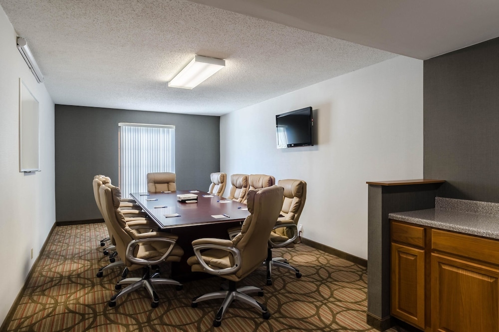 comfort inn randolph boston