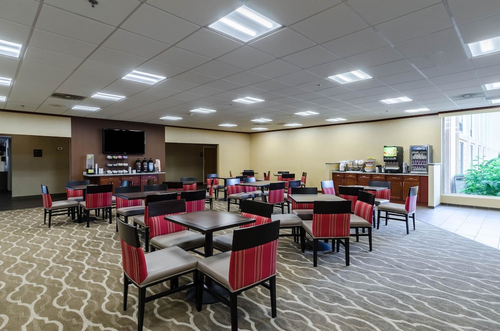 comfort inn randolph boston