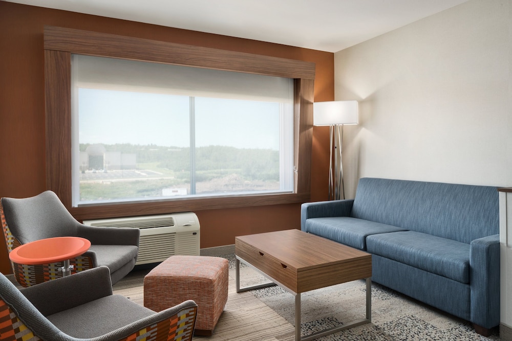 holiday inn express and suites duluth north miller