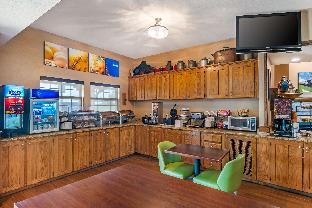 comfort inn sedalia station
