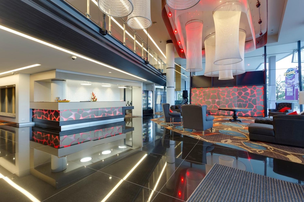 calamvale suites and conference centre