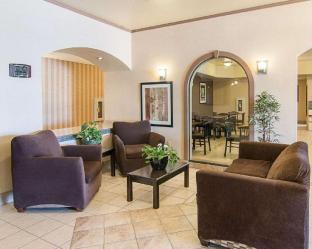 Comfort Inn I-20 Midland Stanton,Midland County>>Midland,3 star