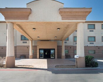 comfort inn i 20 midland stanton
