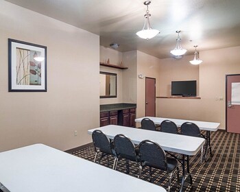 comfort inn i 20 midland stanton