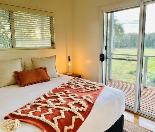 Emma's Cottage Vineyard,Greta>>Cessnock,4 star