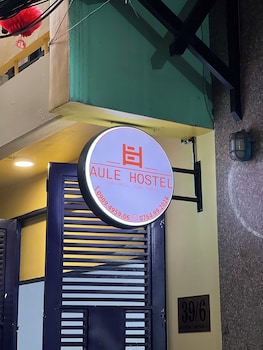 sakura hostel saigon