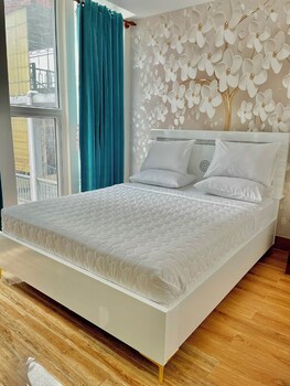 sakura hostel saigon