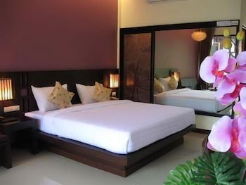 Palm Sweet Resort,Chumphon Province>>Chumphon,3 star